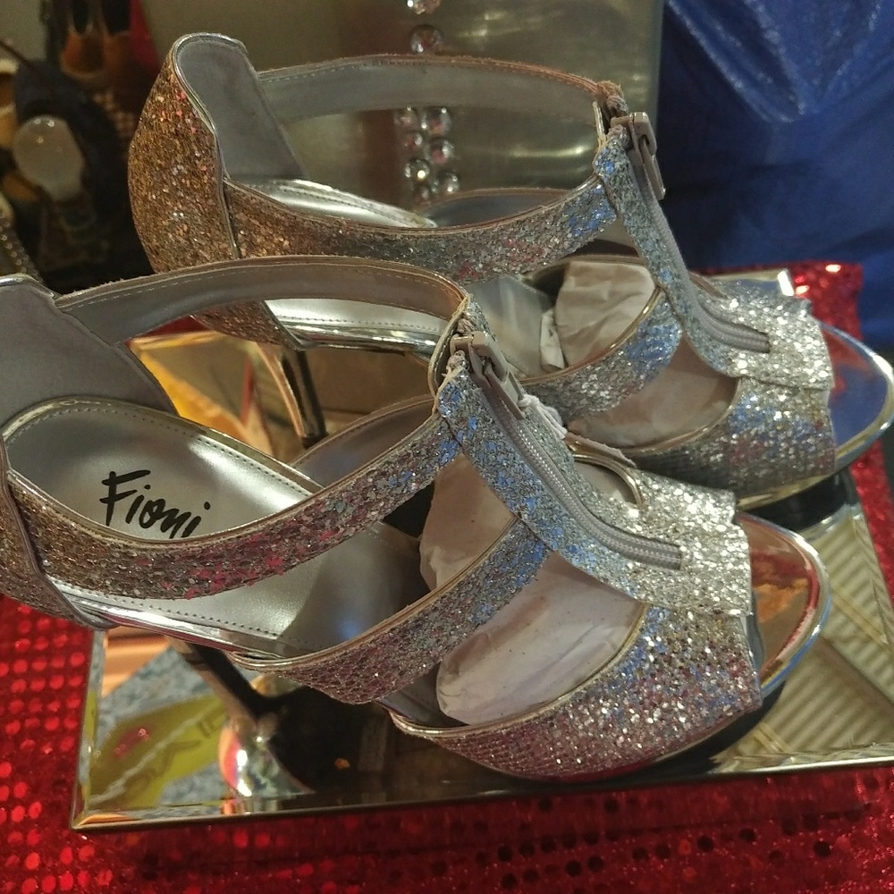 Women's Shoes